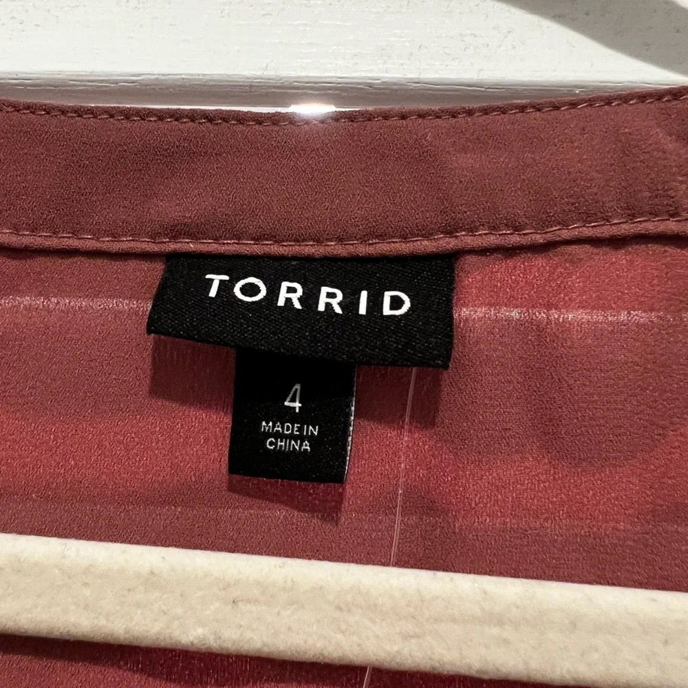 NWT Torrid Long Sleeve Pink Blouse 4X - Picture 5 of 6